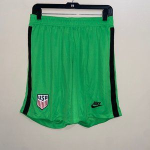 Nike USMNT USA Team Issue Goalkeeper Soccer Shorts Green Mens L CD8377-329